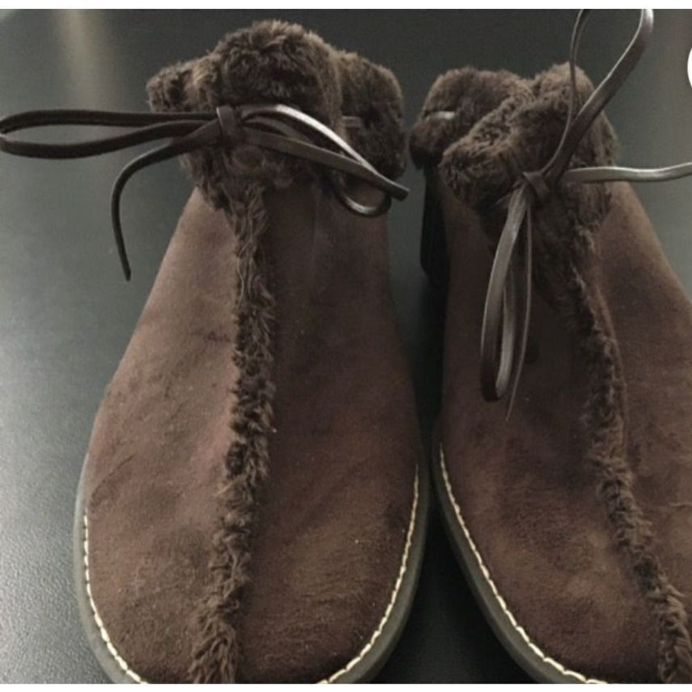 Anne klein mule